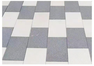 某大廈路面建設